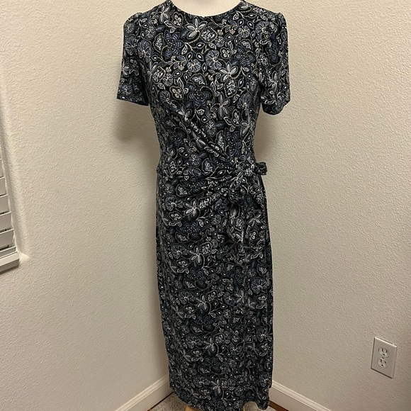 Boden Dresses & Skirts - Flower Dress